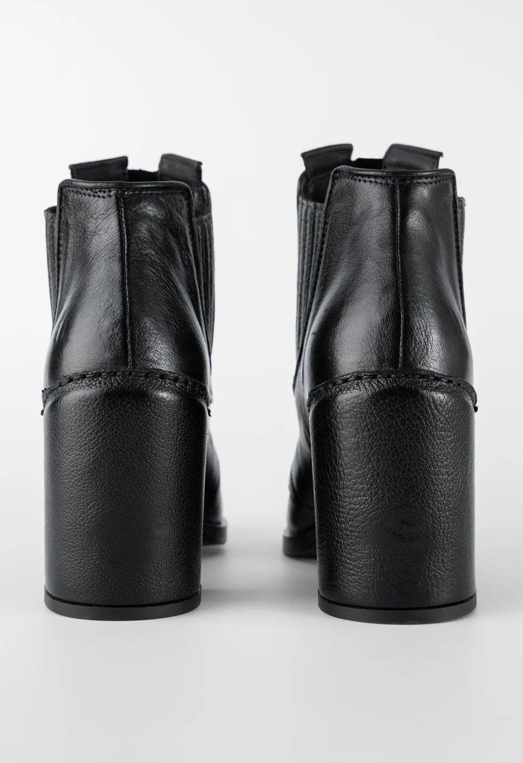 RICHMOND urban-black chelsea boots.