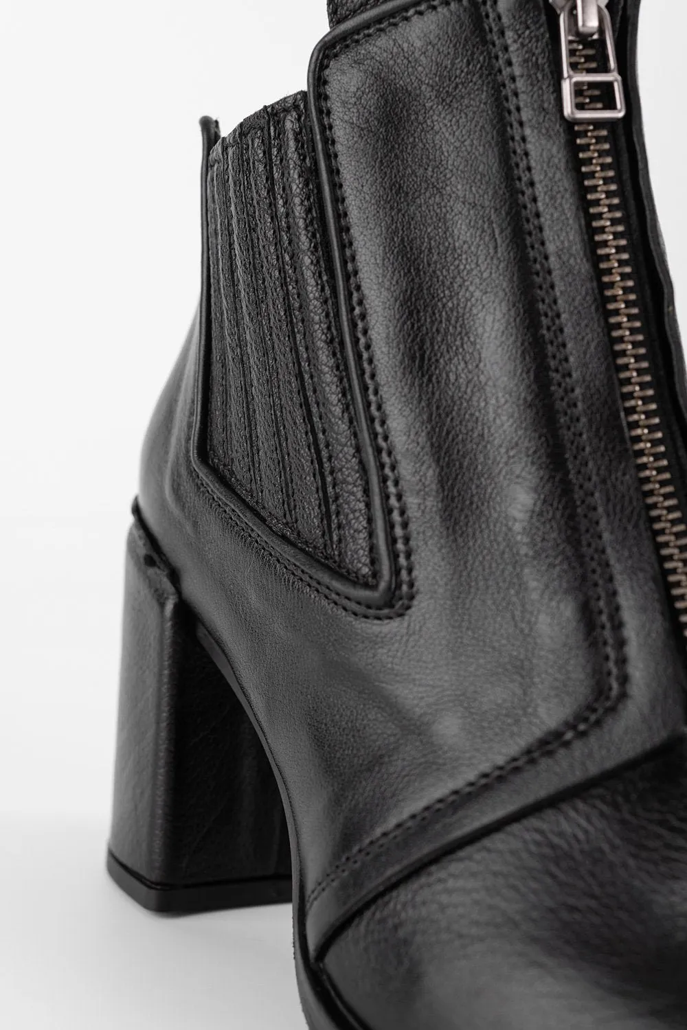 RICHMOND urban-black chelsea boots.